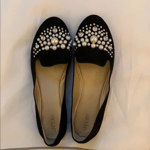 Like new black faux suede flats!